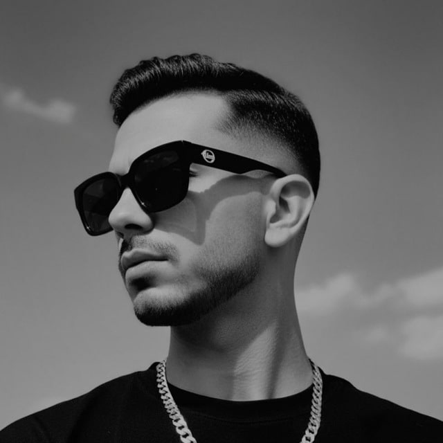 سبحان مومنی